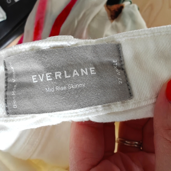 Everlane  The Mid-Rise Skinny Jean - Picture 7 of 7